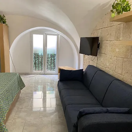 La Maison Des Voyageurs Apartment